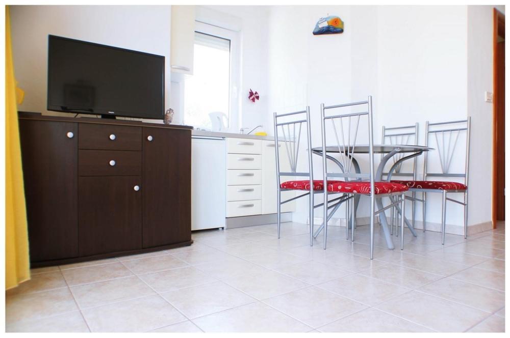 Apartments By The Sea Razanj, Rogoznica - 11347 Exterior photo